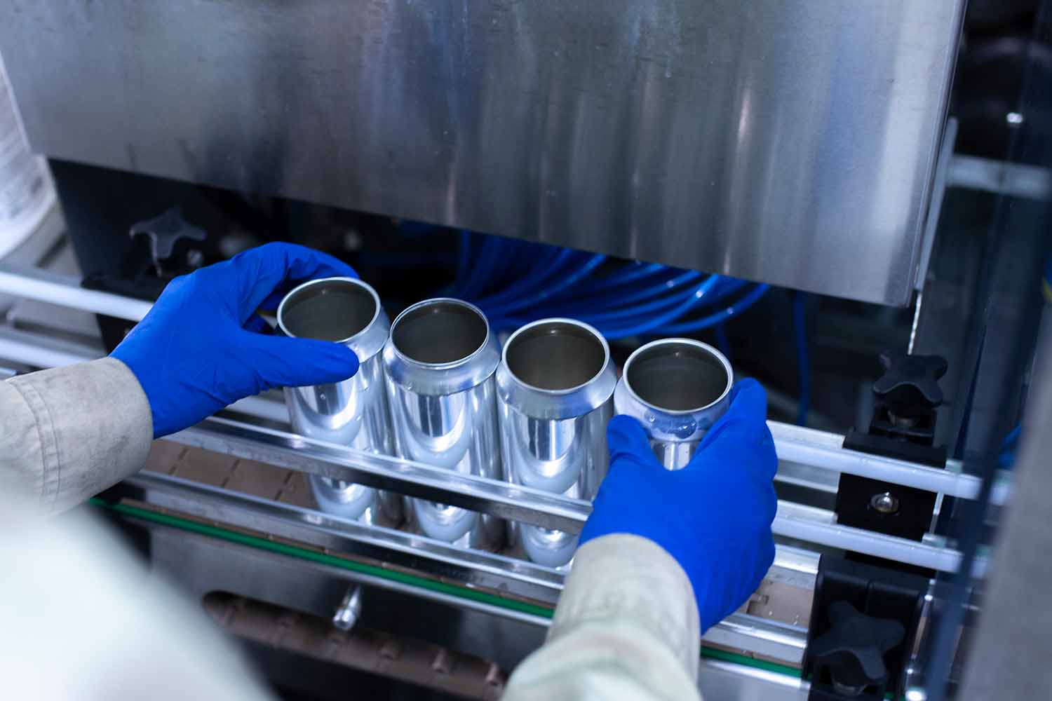 Maklon Minuman Kaleng